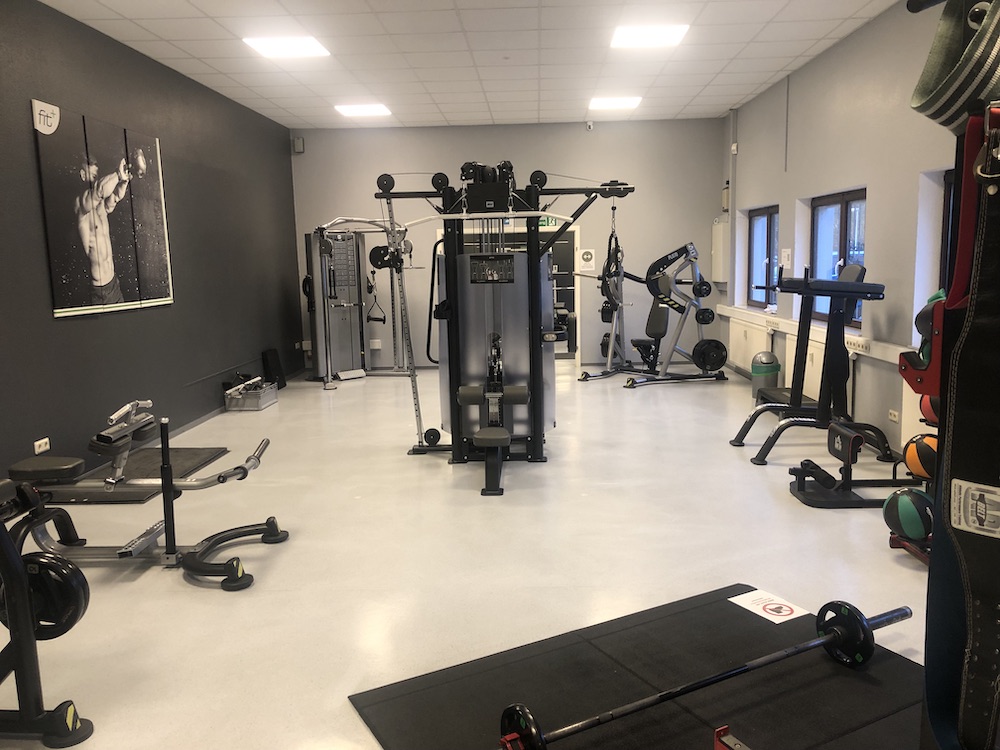 fitplus_Elbtal_Fitnessstudio
